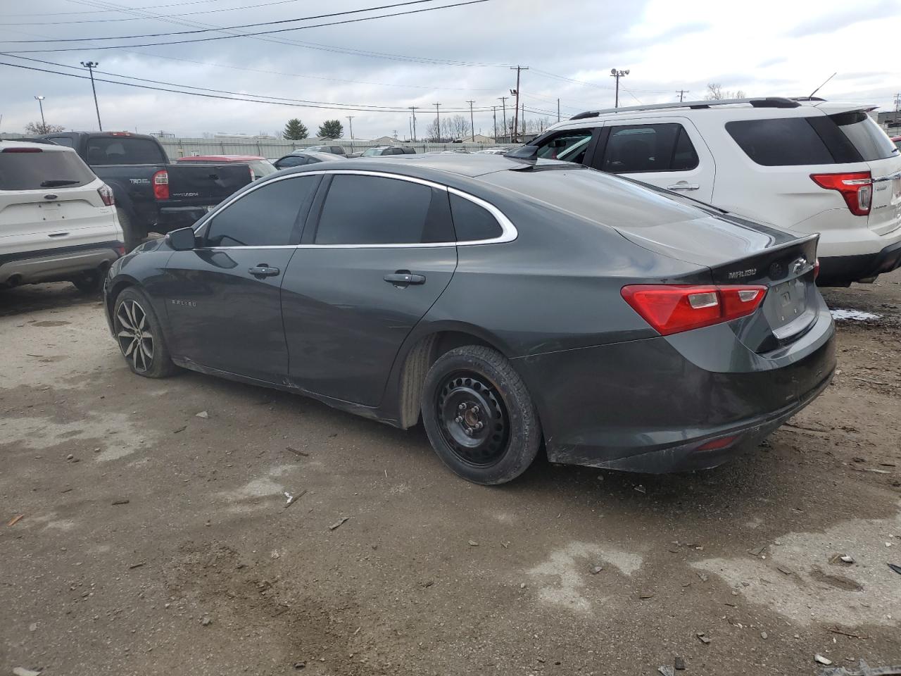 2016 Chevrolet Malibu - Image 2