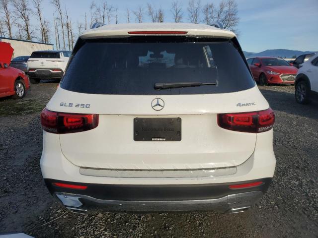  MERCEDES-BENZ GLB-CLASS 2023 White