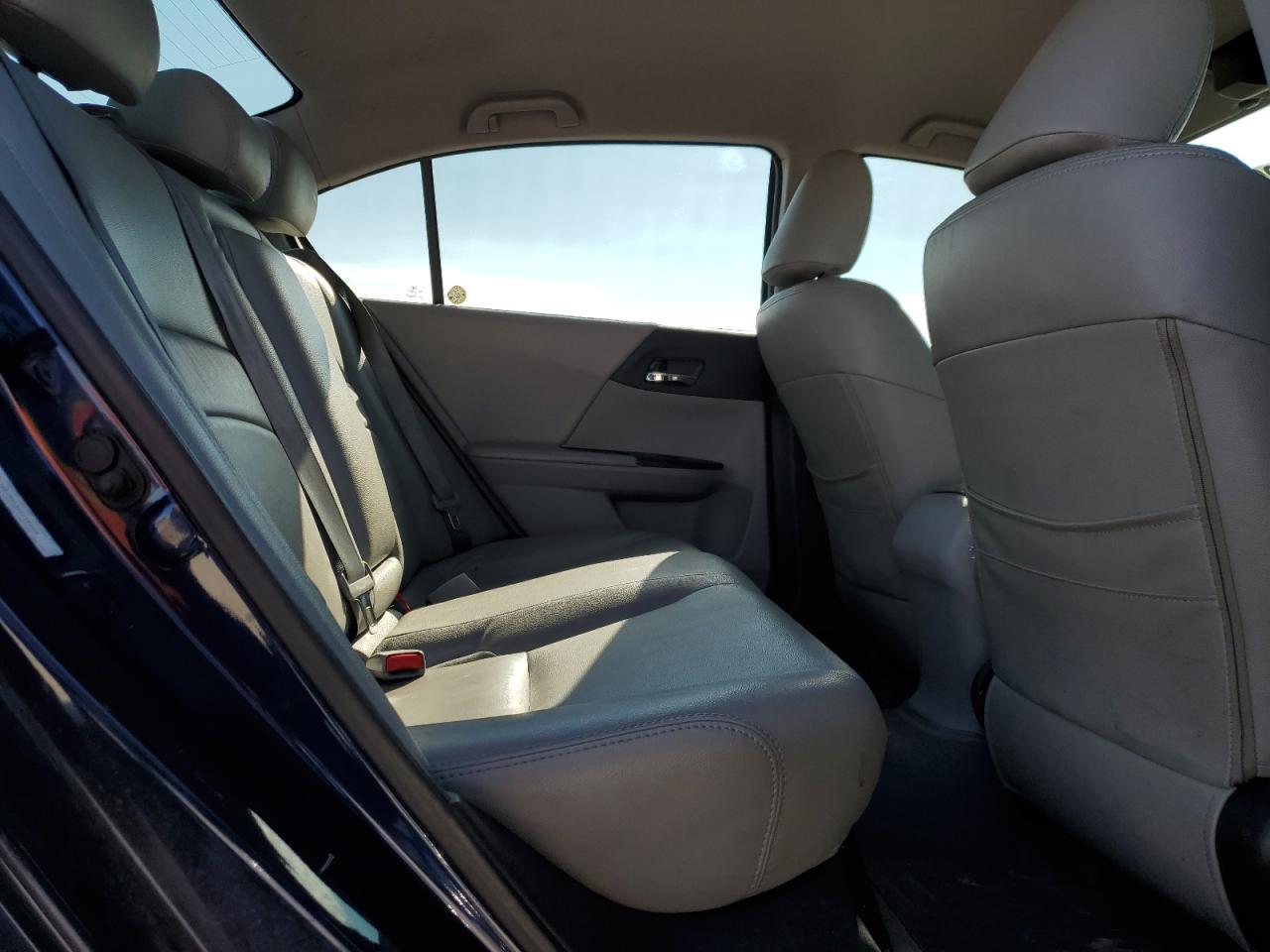 2014 Honda Accord - Image 10