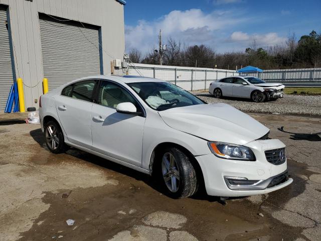  VOLVO S60 2015 Білий