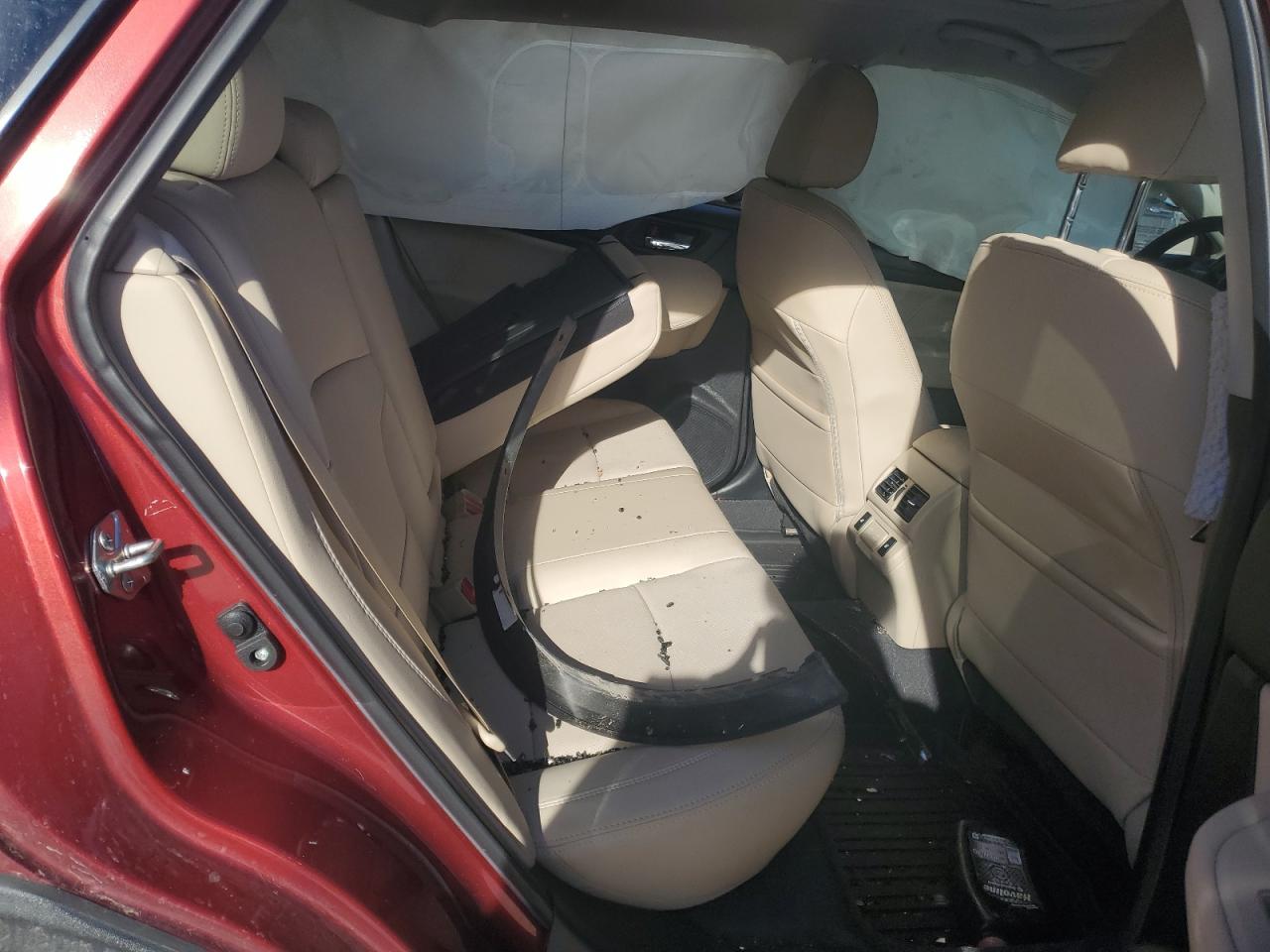 2019 Subaru Outback - Image 11
