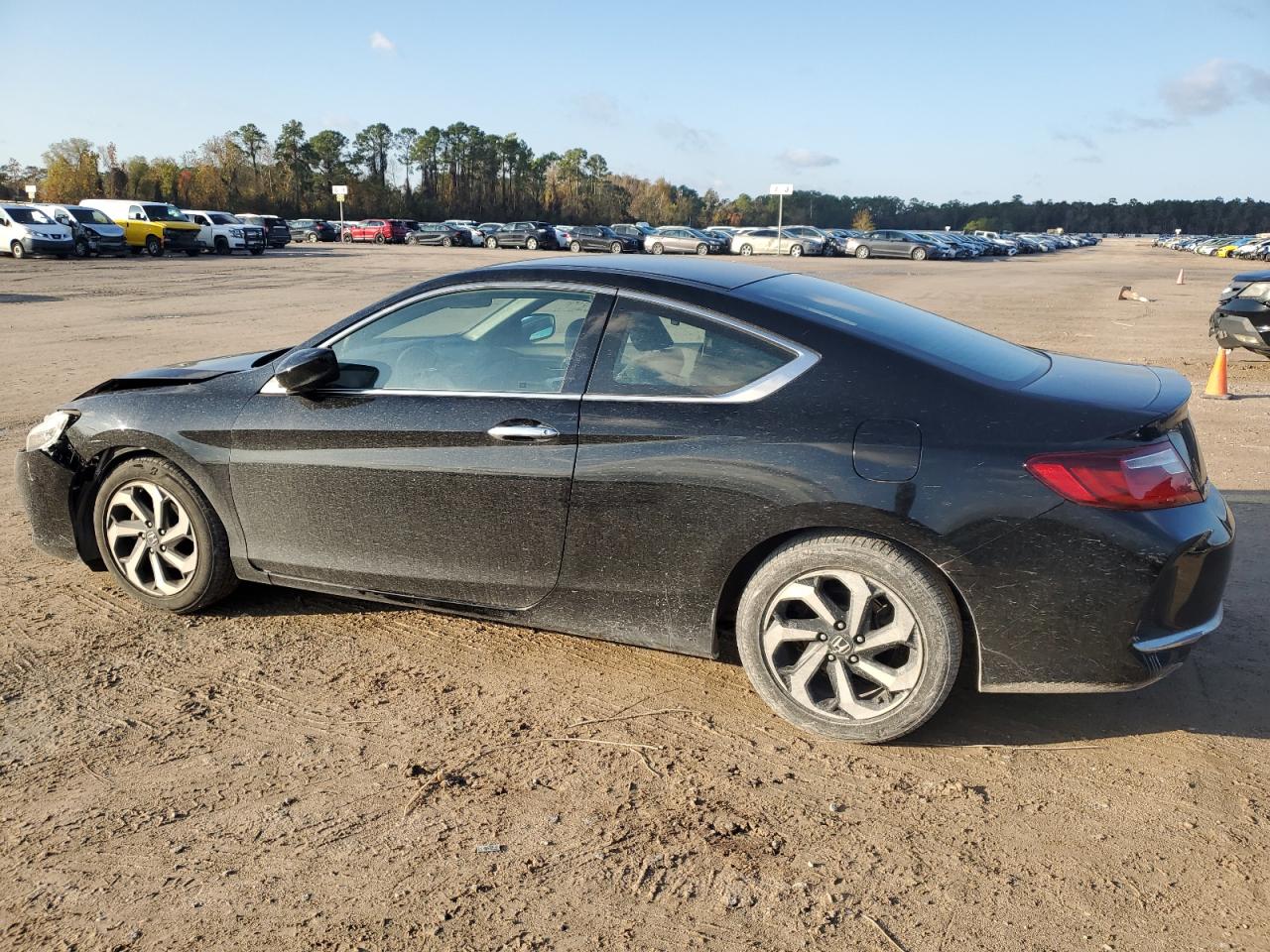 VIN 1HGCT1B31HA004504 2017 HONDA ACCORD no.2