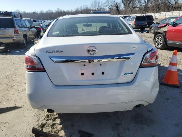 Sedans NISSAN ALTIMA 2014 Biały