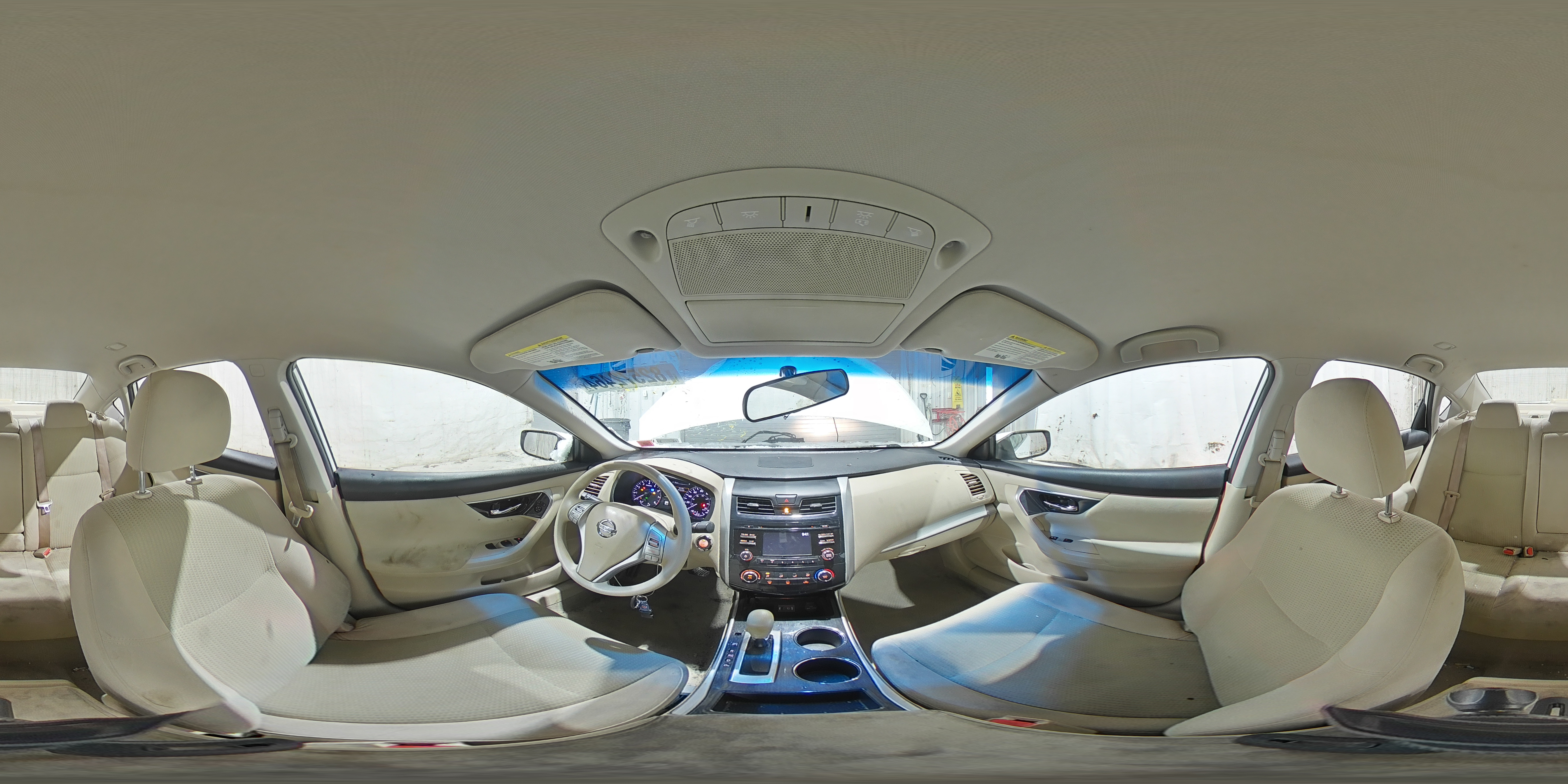 2014 Nissan Altima - Image 13