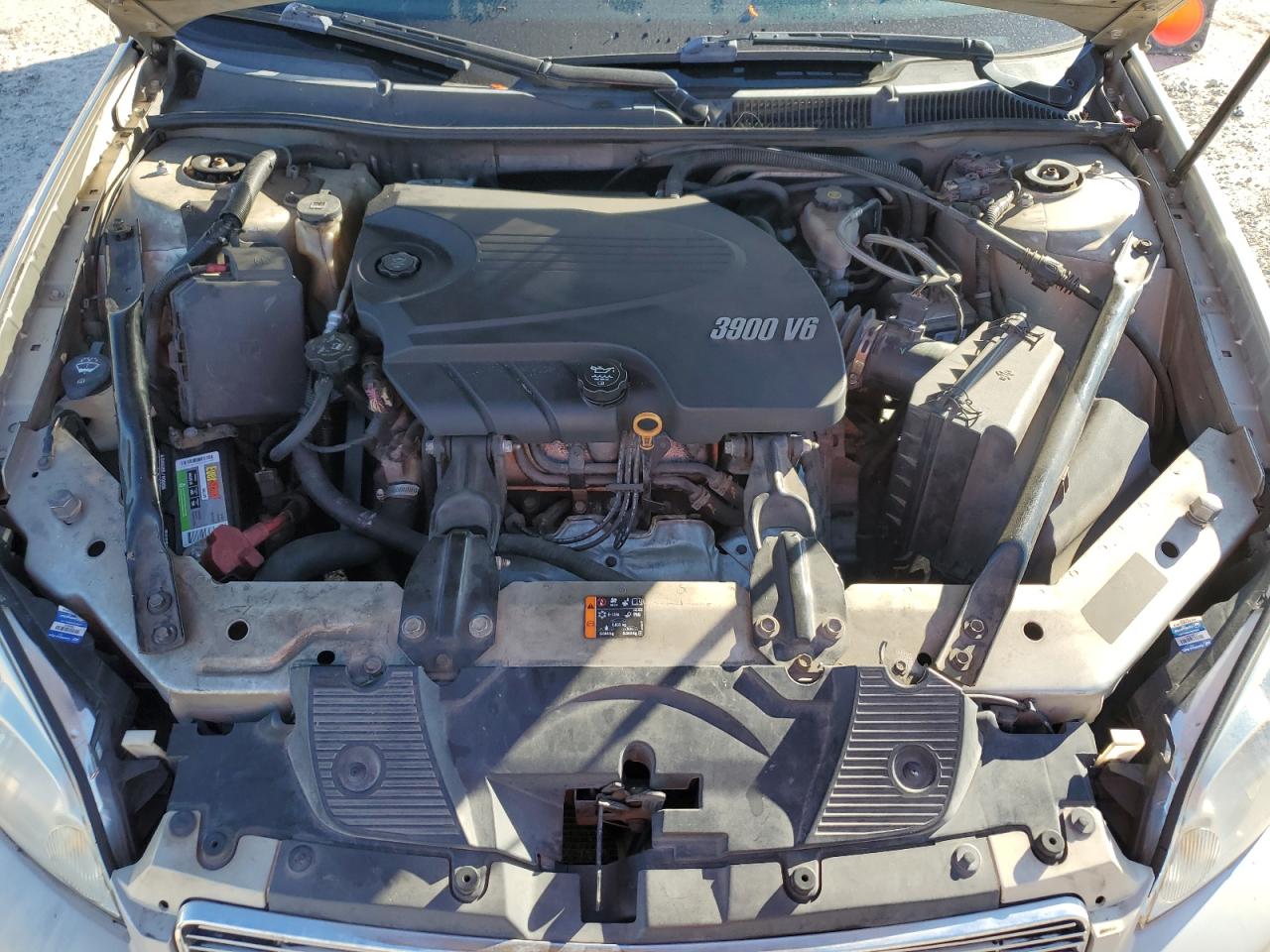 2011 Chevrolet Impala - Image 11