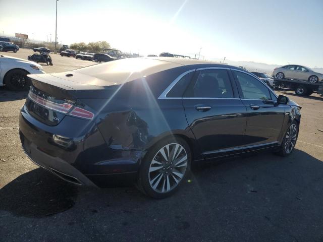  LINCOLN MKZ 2017 Синий