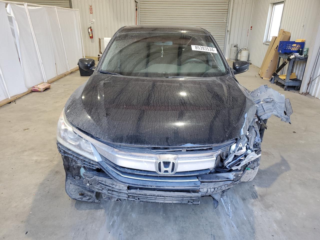 VIN 1HGCR2F30HA258025 2017 HONDA ACCORD no.5