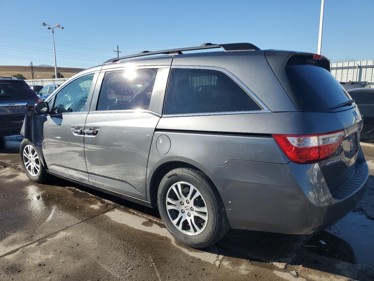 2012 Honda Odyssey - Image 2
