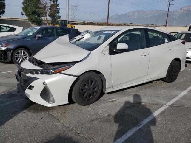  TOYOTA PRIUS 2018 Белы