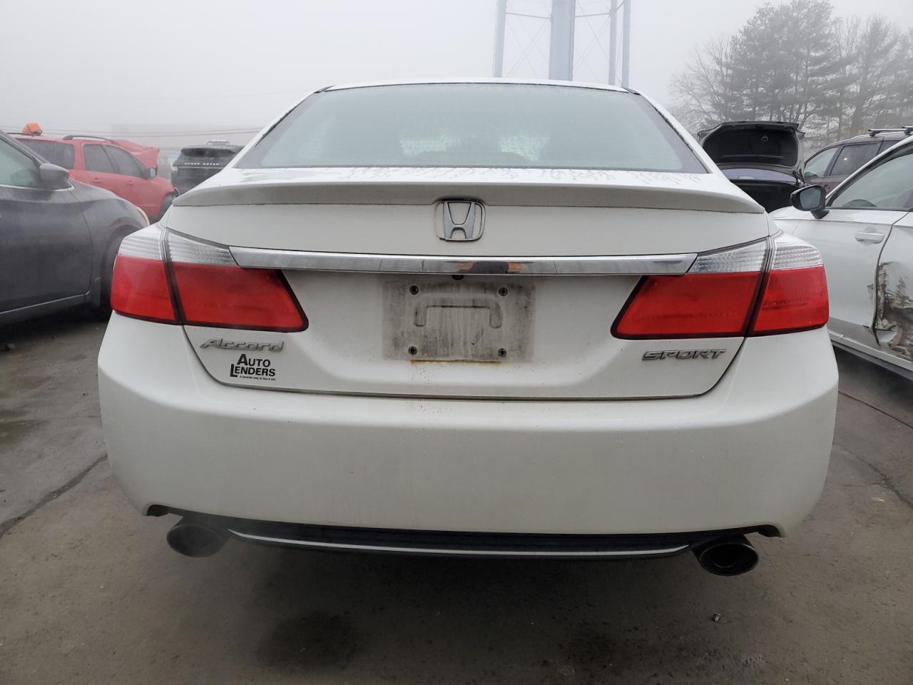 2013 Honda Accord - Image 6