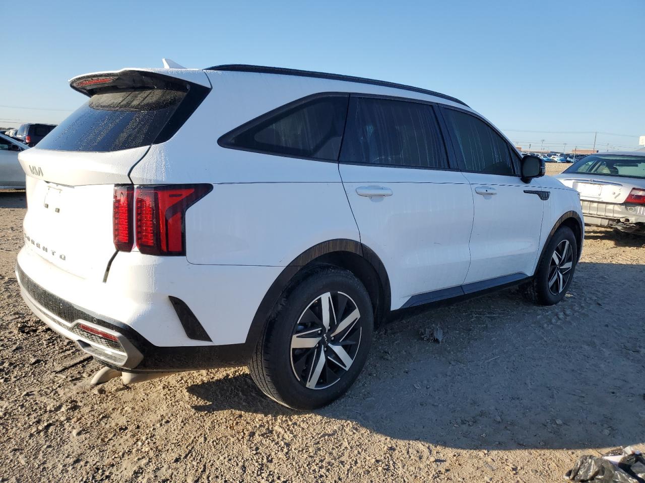 2022 Kia Sorento - Image 3
