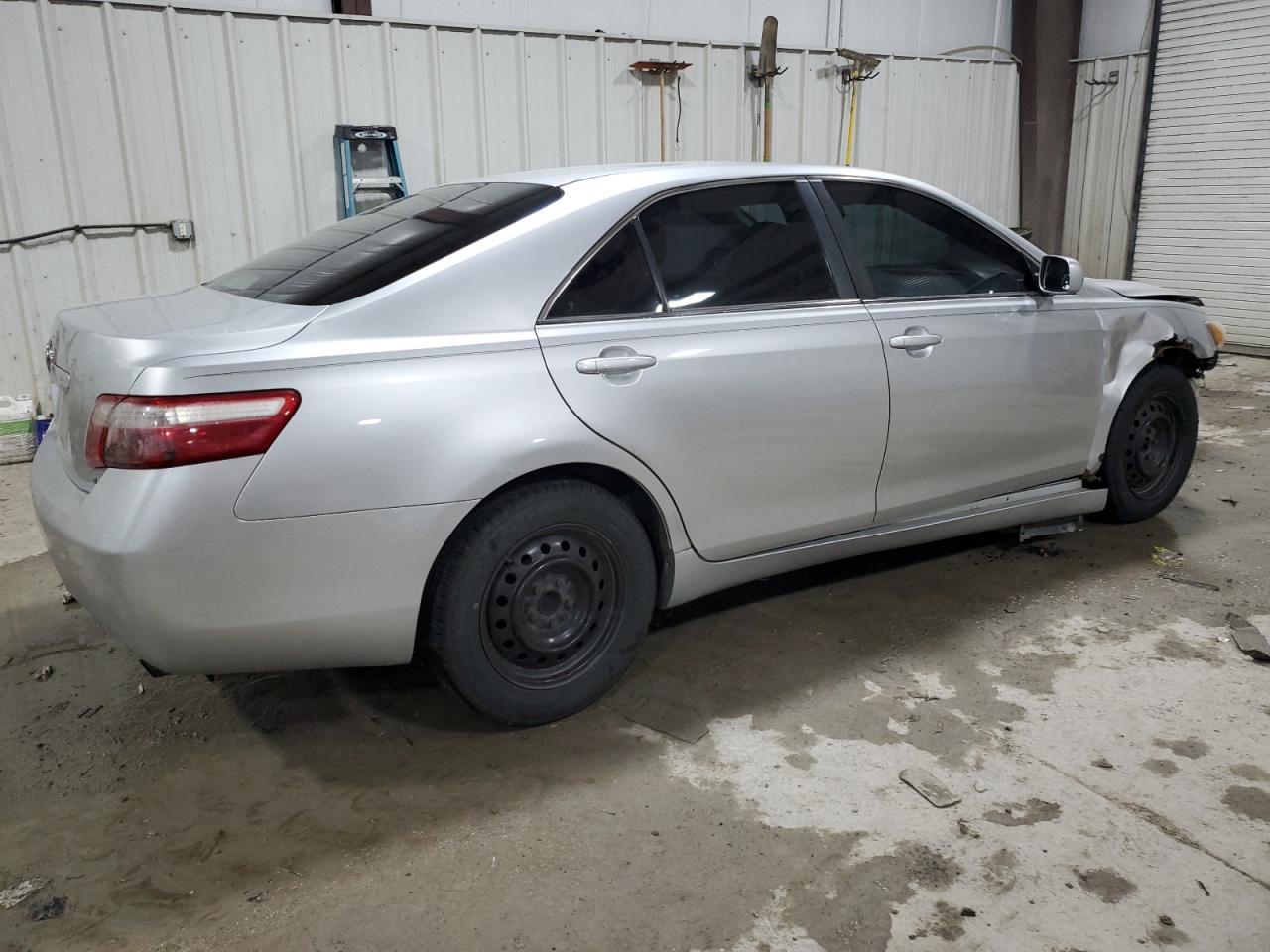 2009 Toyota Camry - Image 3