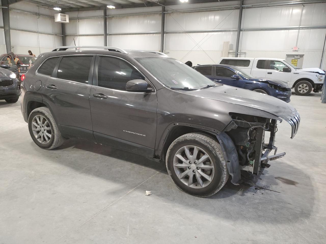 2018 Jeep Grand Cherokee - Image 4