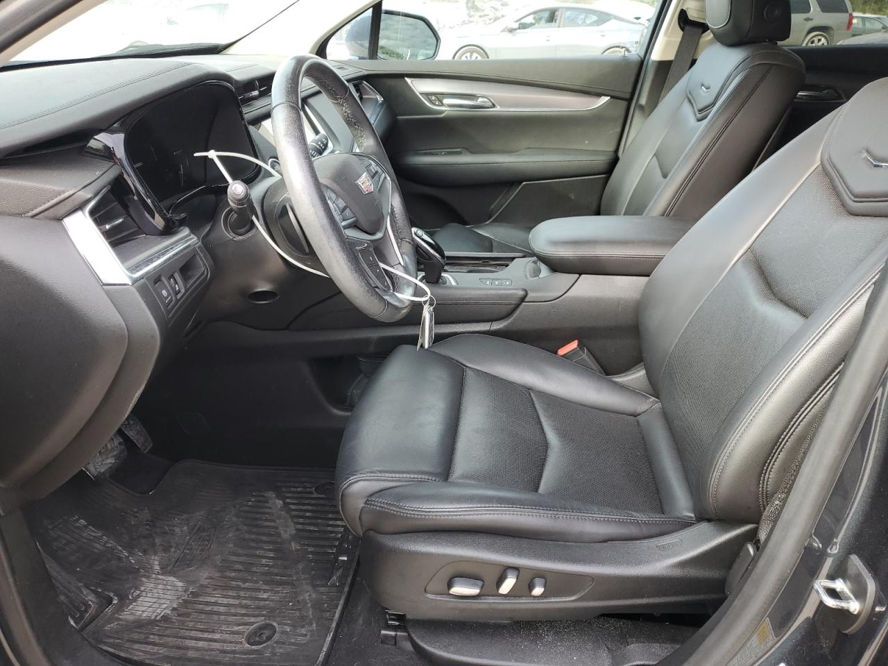 2019 Cadillac XT5 - Image 7