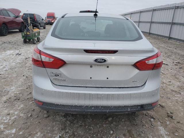  FORD FOCUS 2014 Silver