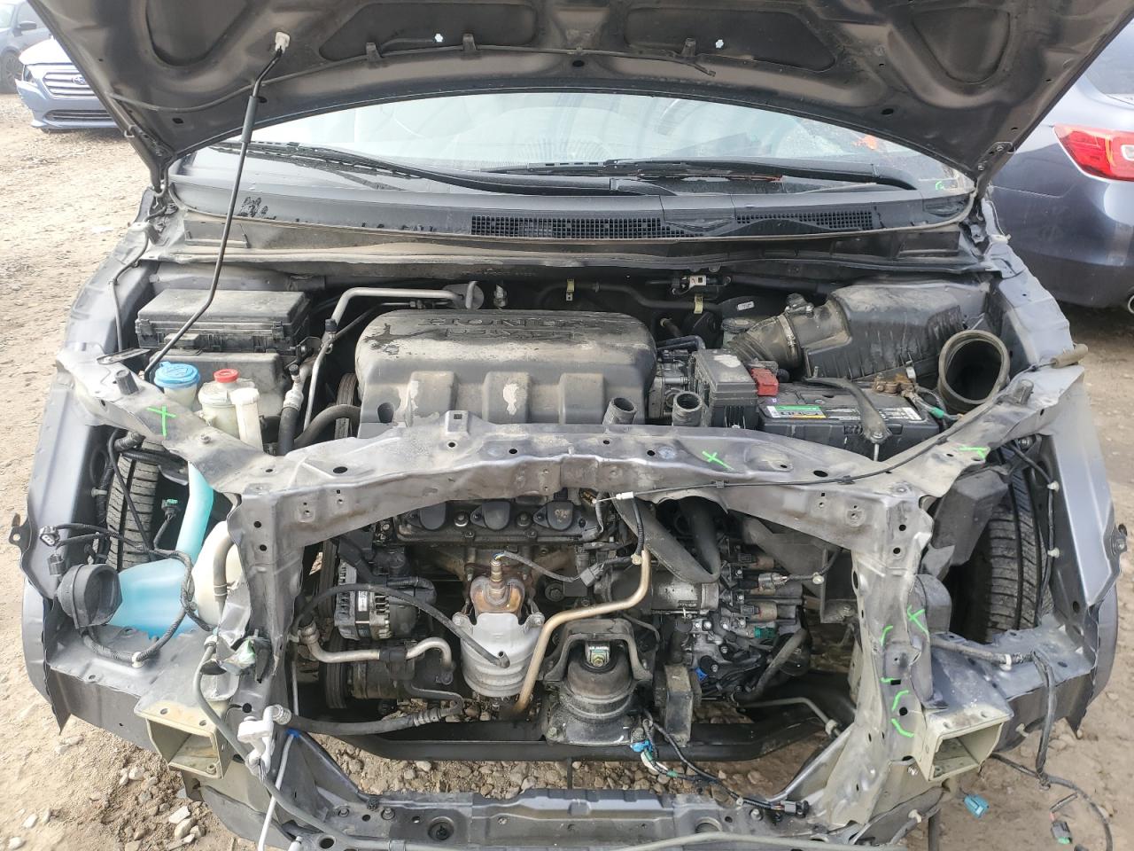 2011 Honda Odyssey - Image 12