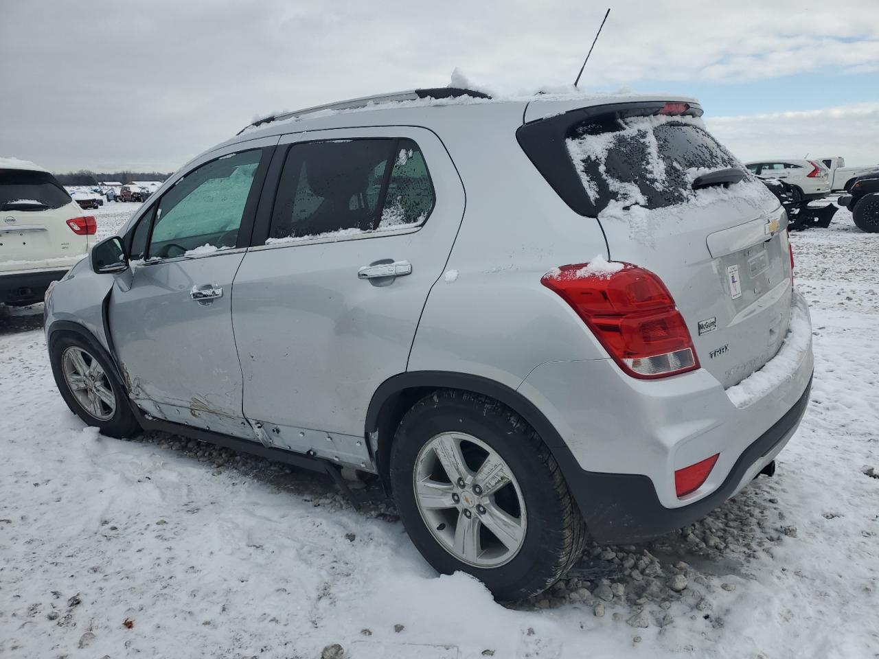 2017 Chevrolet Trax - Image 2