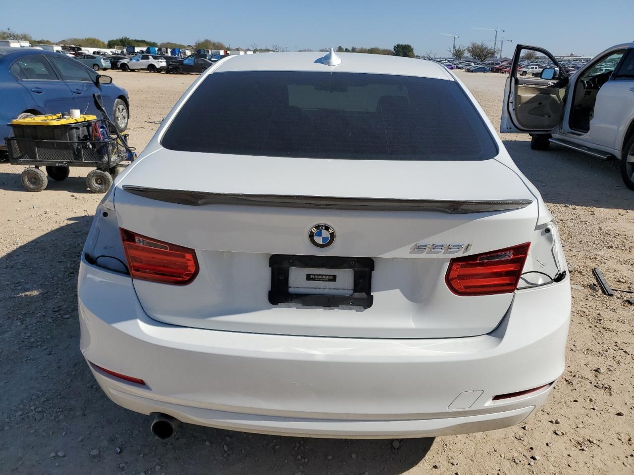 VIN WBA3B1C58FK135998 2015 BMW 3 SERIES no.6