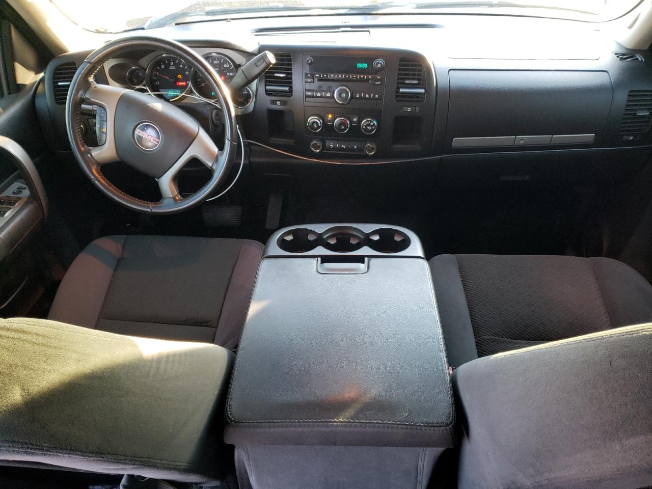 2007 GMC Sierra - Image 8