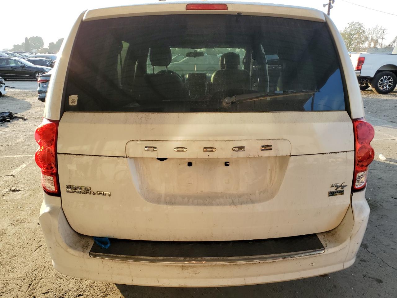 VIN 2C4RDGEG9GR376139 2016 DODGE CARAVAN no.6