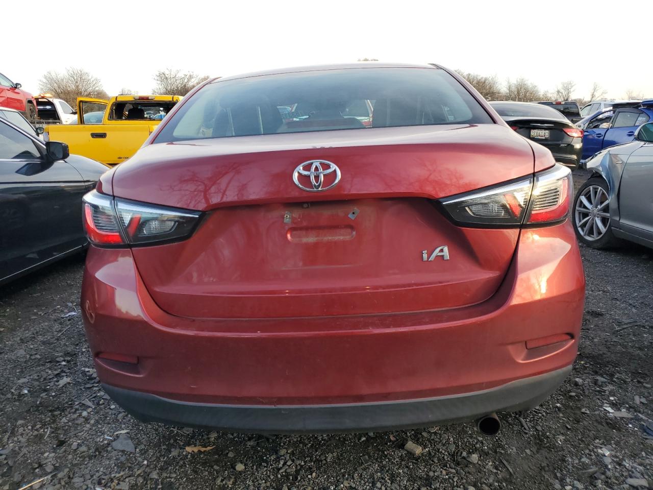 2018 Toyota Yaris Ia VIN: 3MYDLBYV5JY312523 Lot: 83312014