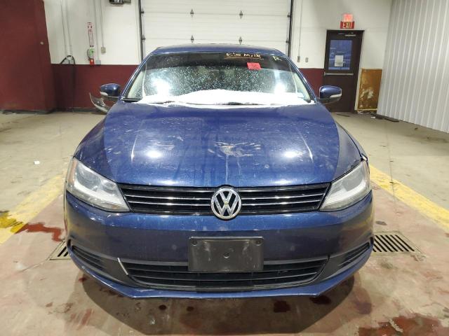  VOLKSWAGEN JETTA 2014 Granatowy