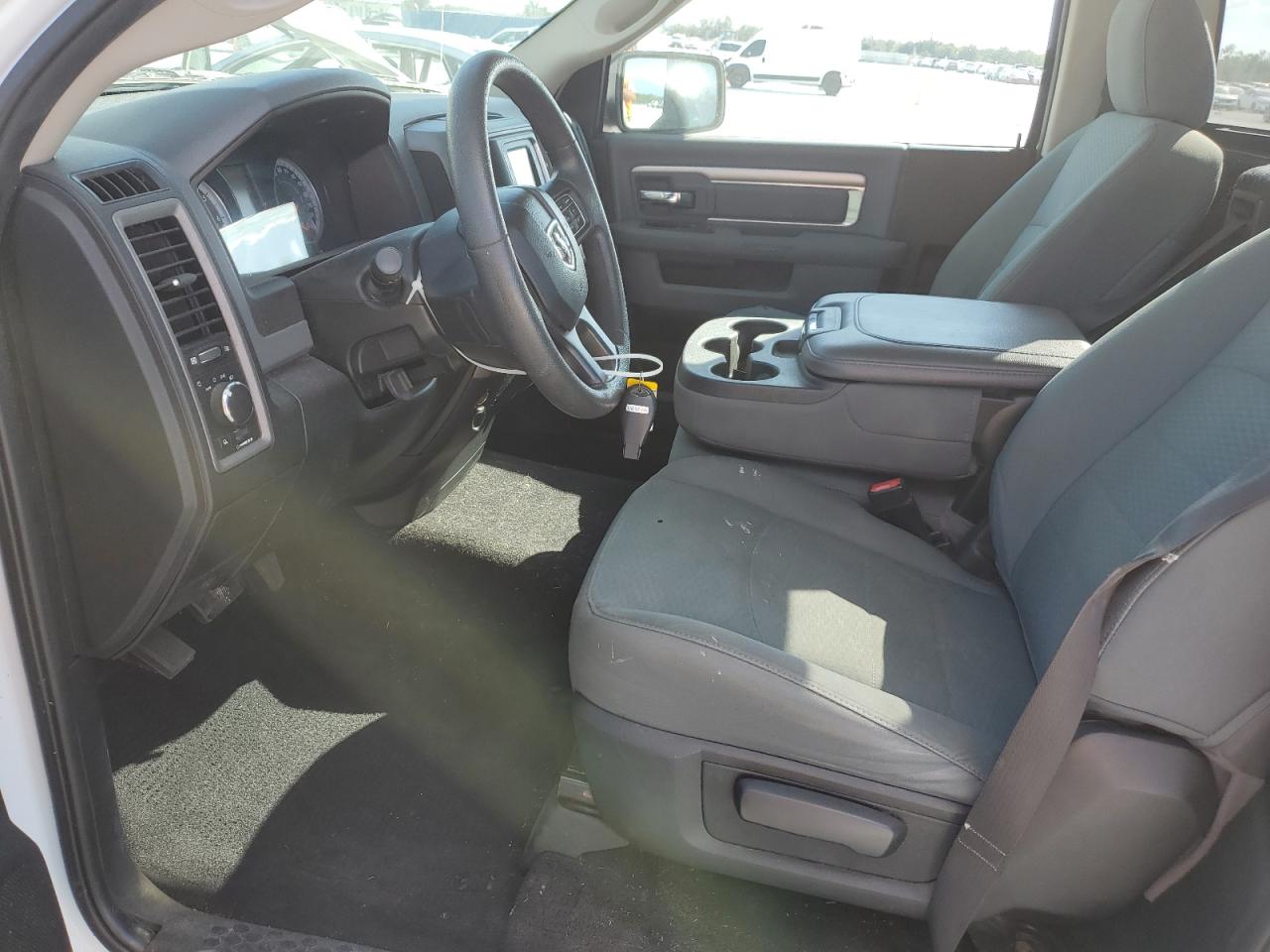 2018 Ram 1500 St VIN: 3C6JR6DT1JG177954 Lot: 85703974