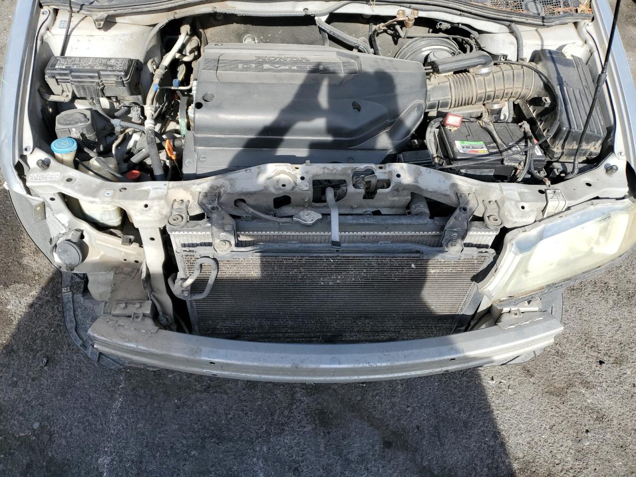 2003 Honda Odyssey - Image 12