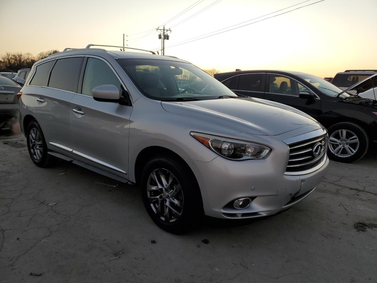 2013 Infiniti JX - Image 4