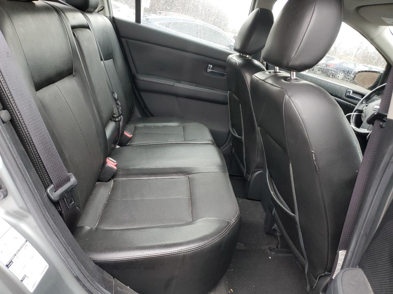 2010 Nissan Sentra - Image 10