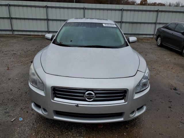  NISSAN MAXIMA 2014 Srebrny