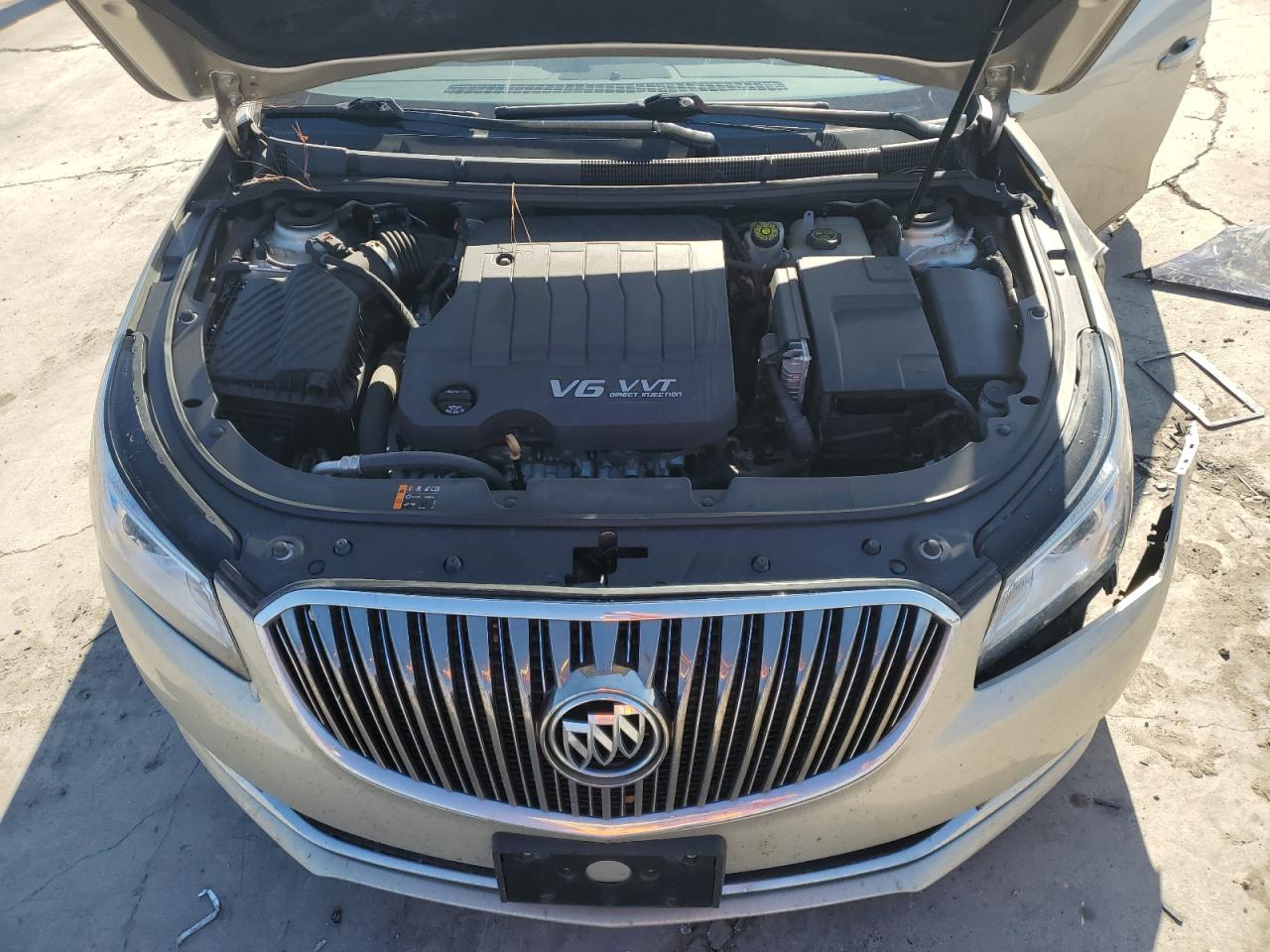 2014 Buick LaCrosse - Image 11