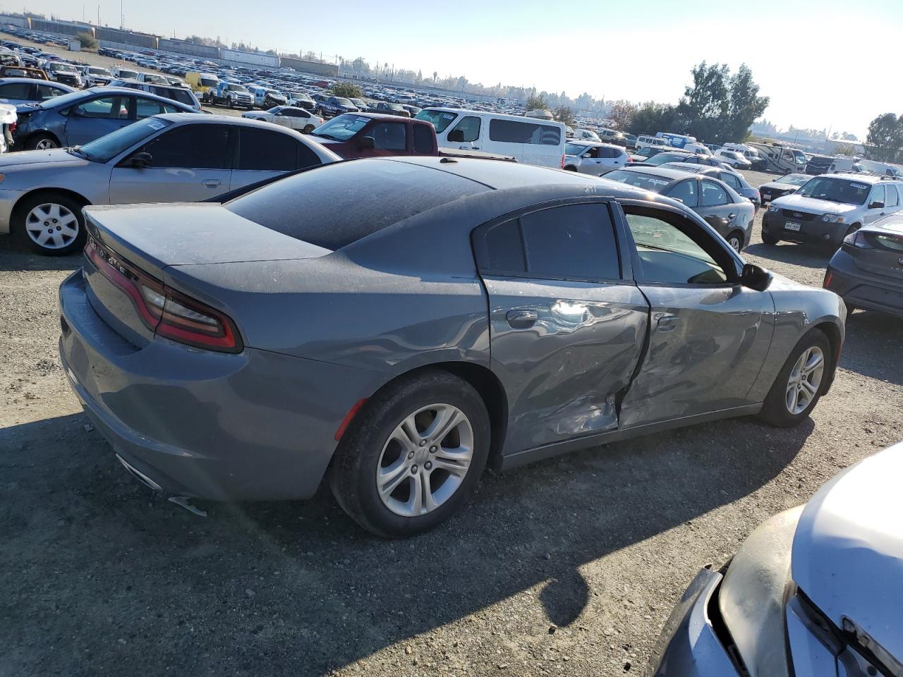 2019 Dodge Charger - Image 3