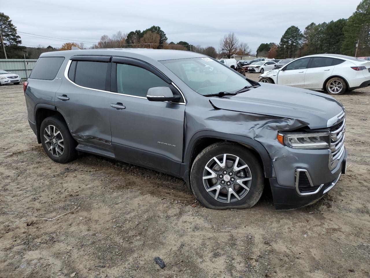 2021 GMC Acadia - Image 4