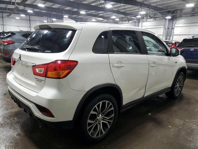  MITSUBISHI OUTLANDER 2018 Белый