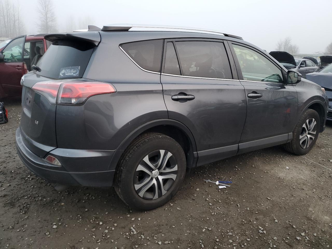 VIN JTMZFREV5GD087542 2016 TOYOTA RAV4 no.3