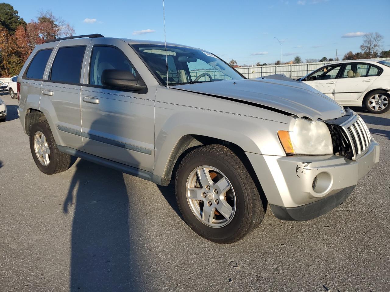 2007 Jeep Grand Cherokee - Image 4