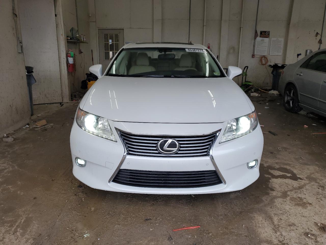 2014 Lexus ES - Image 5