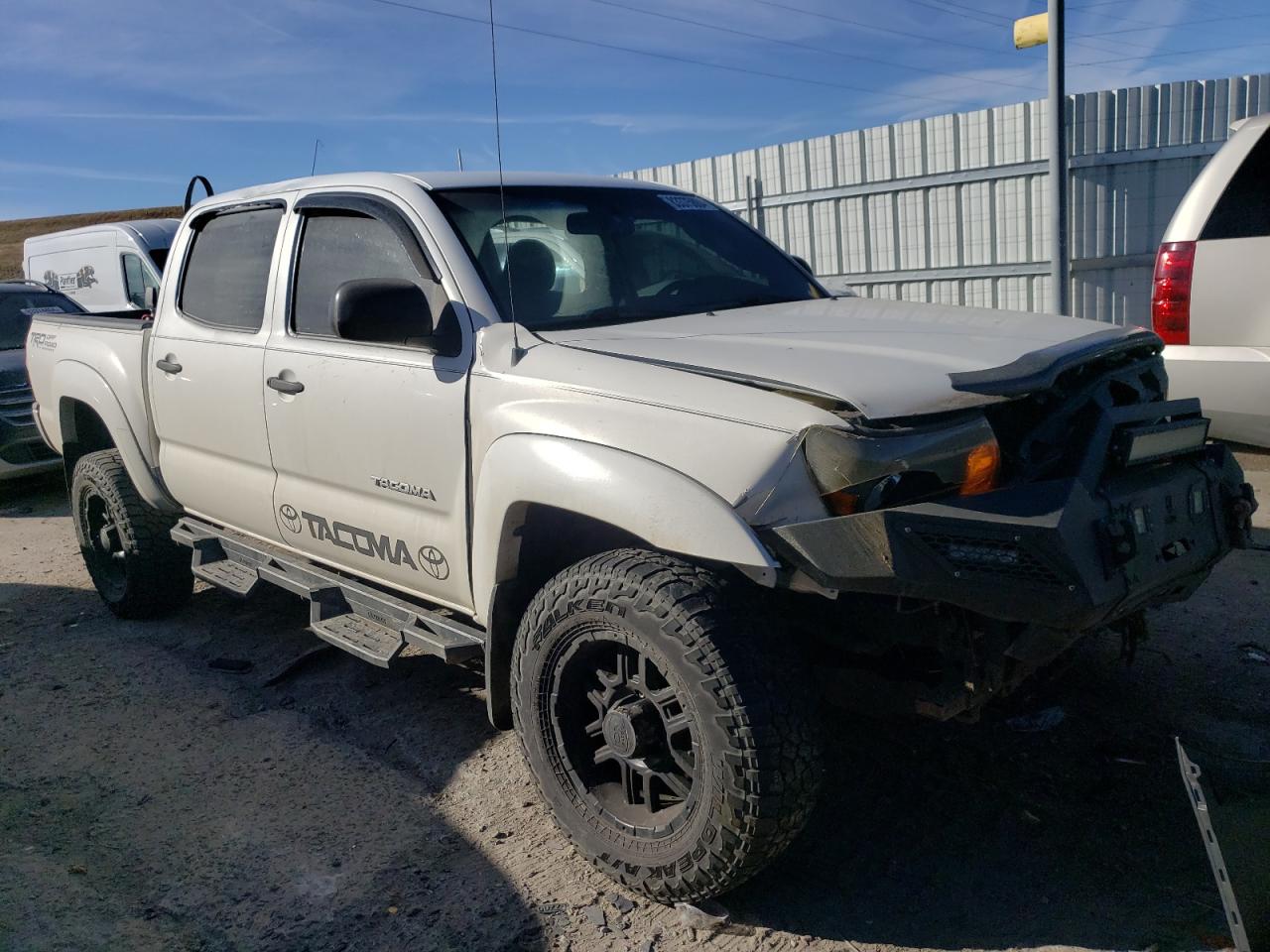 2009 Toyota Tacoma - Image 4