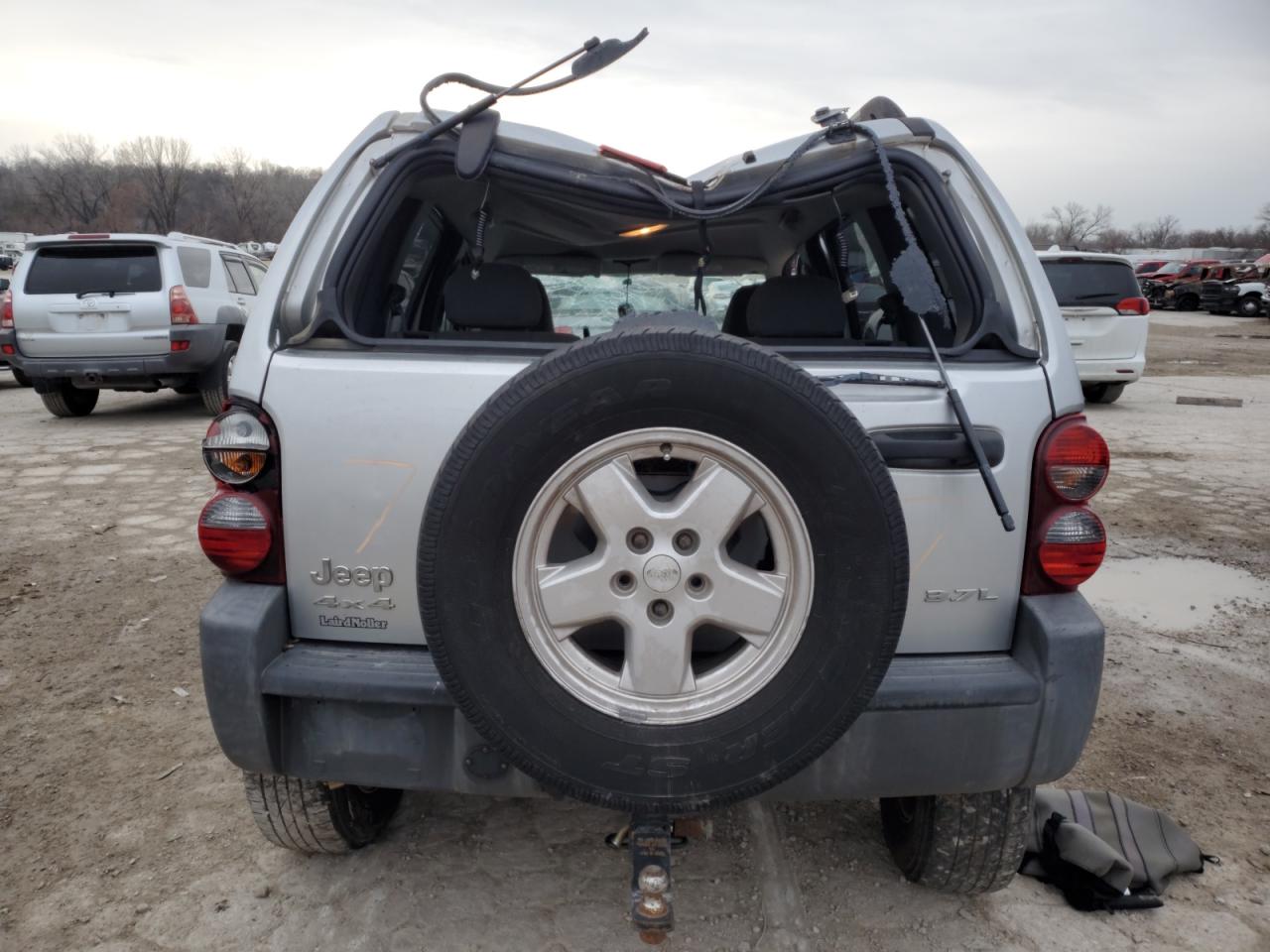 2007 Jeep Liberty Sport VIN: 1J4GL48K17W684268 Lot: 83764984