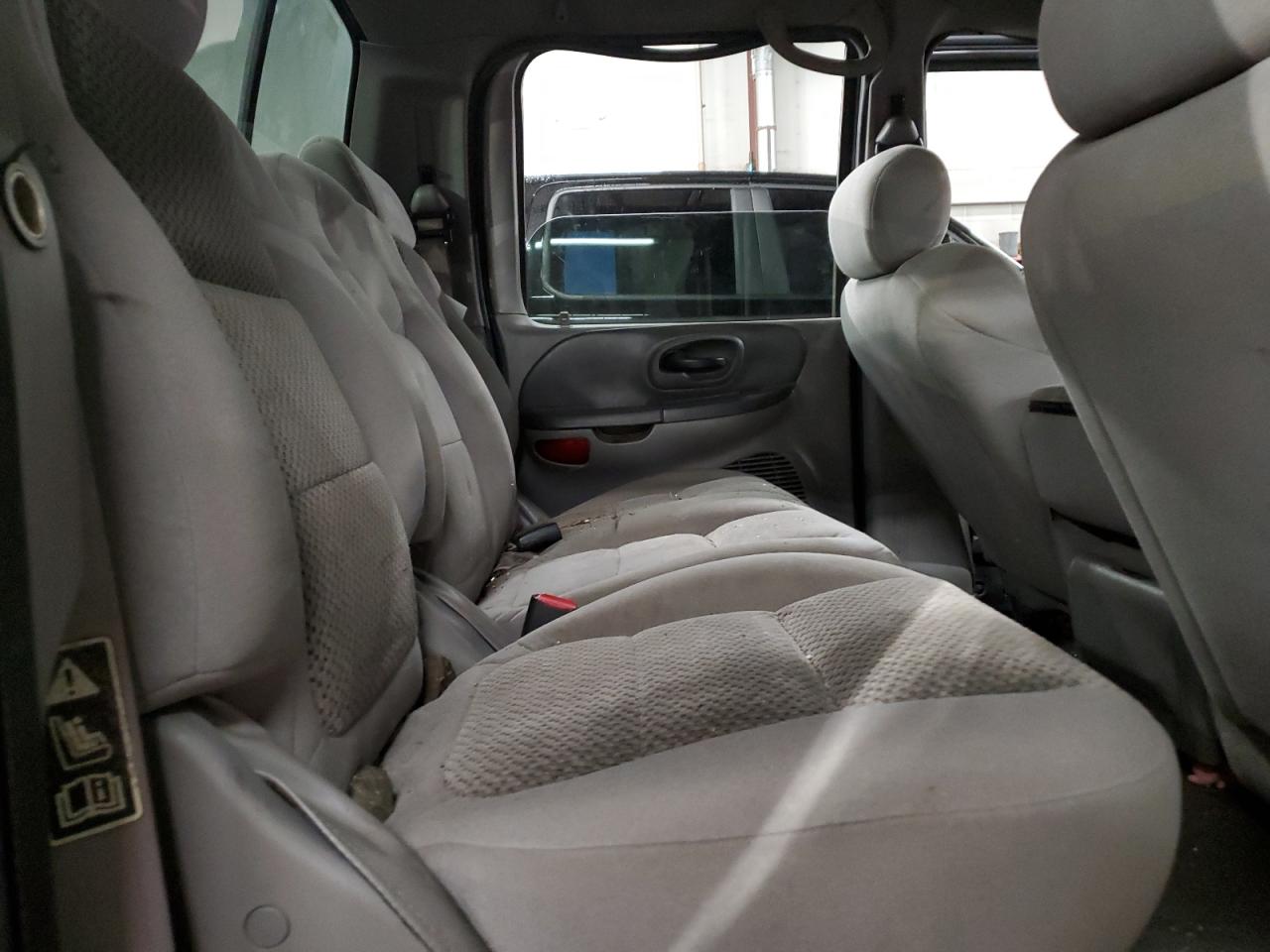 2002 Ford F-150 - Image 10