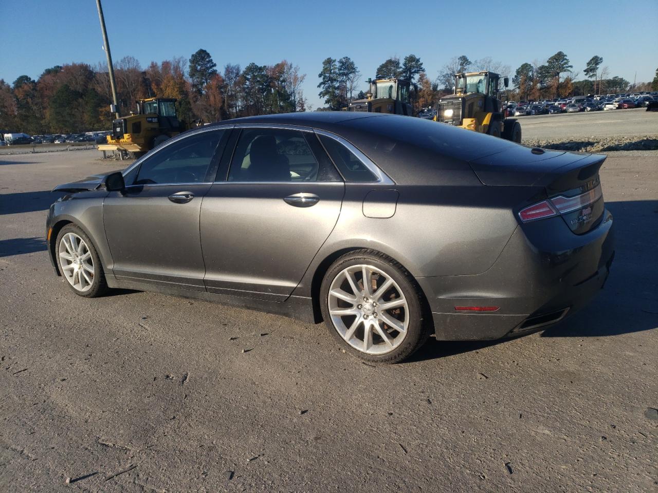 VIN 3LN6L2LU3FR628926 2015 LINCOLN MKZ no.2