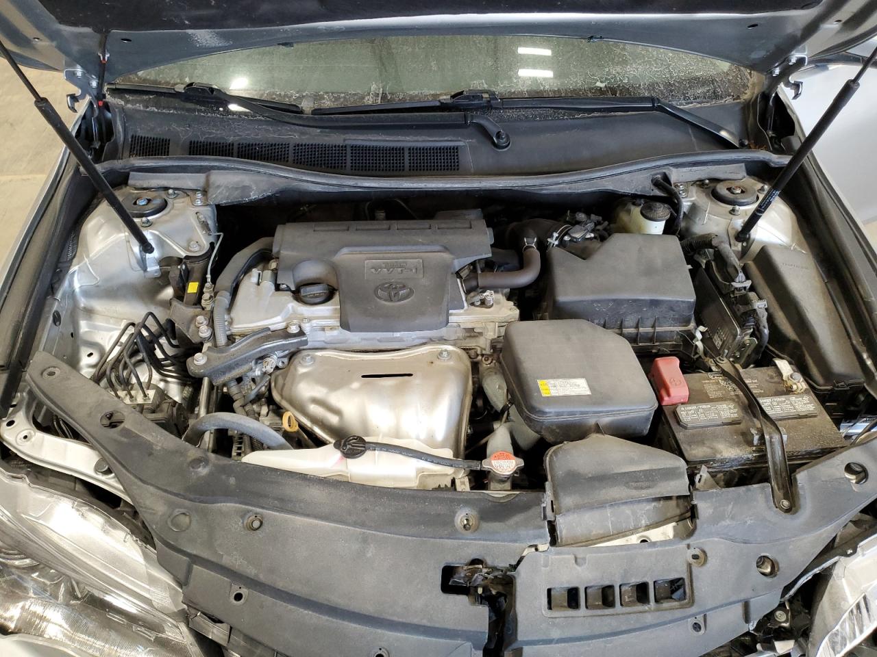 2016 Toyota Camry - Image 11