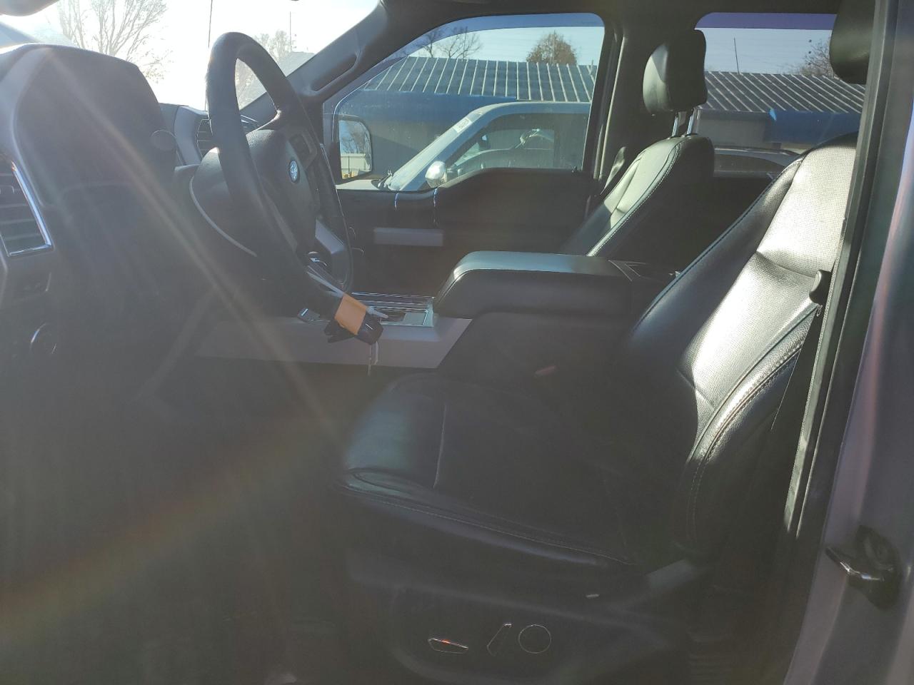 2015 Ford F-150 - Image 7