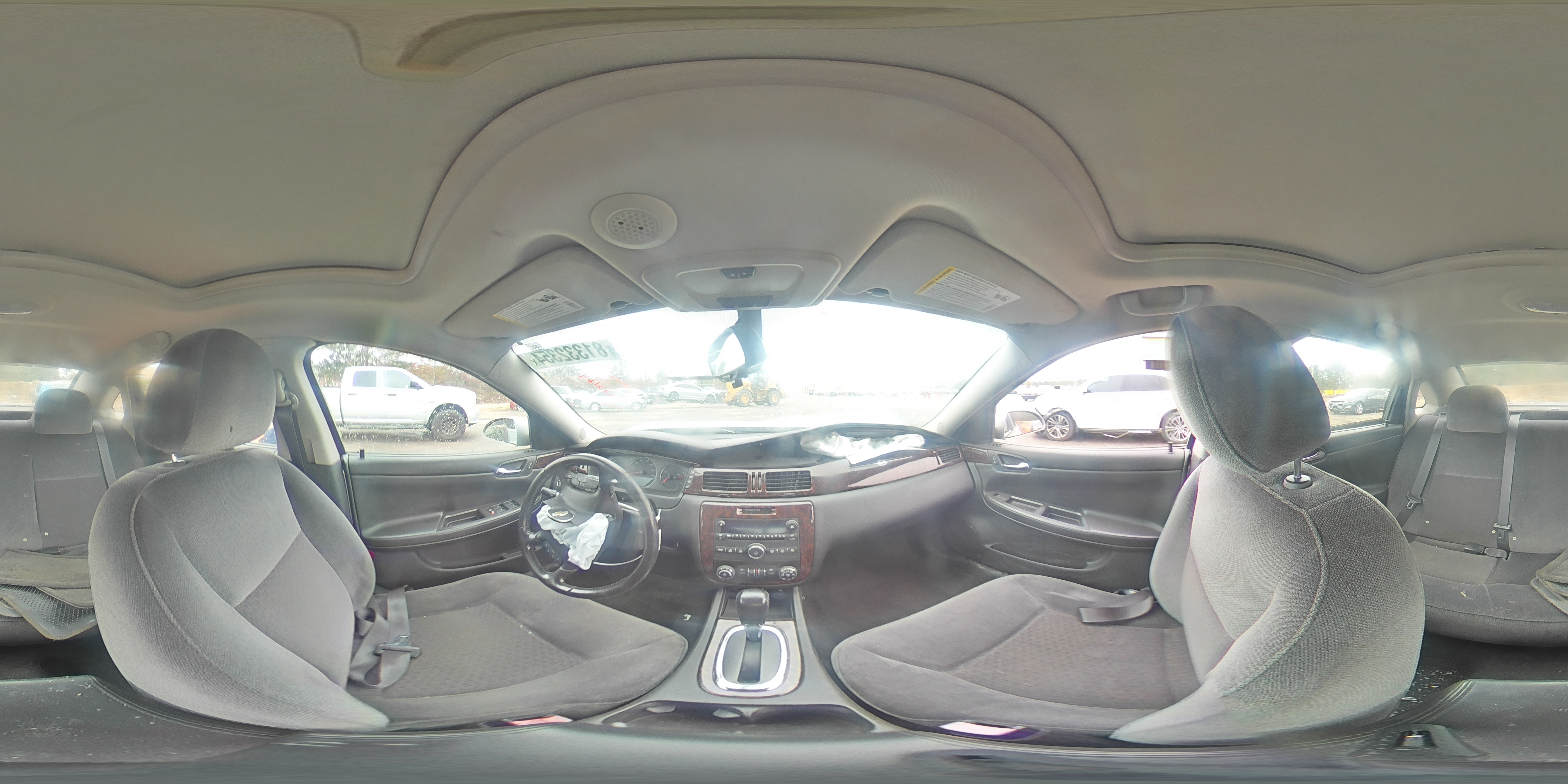 2013 Chevrolet Impala - Image 13