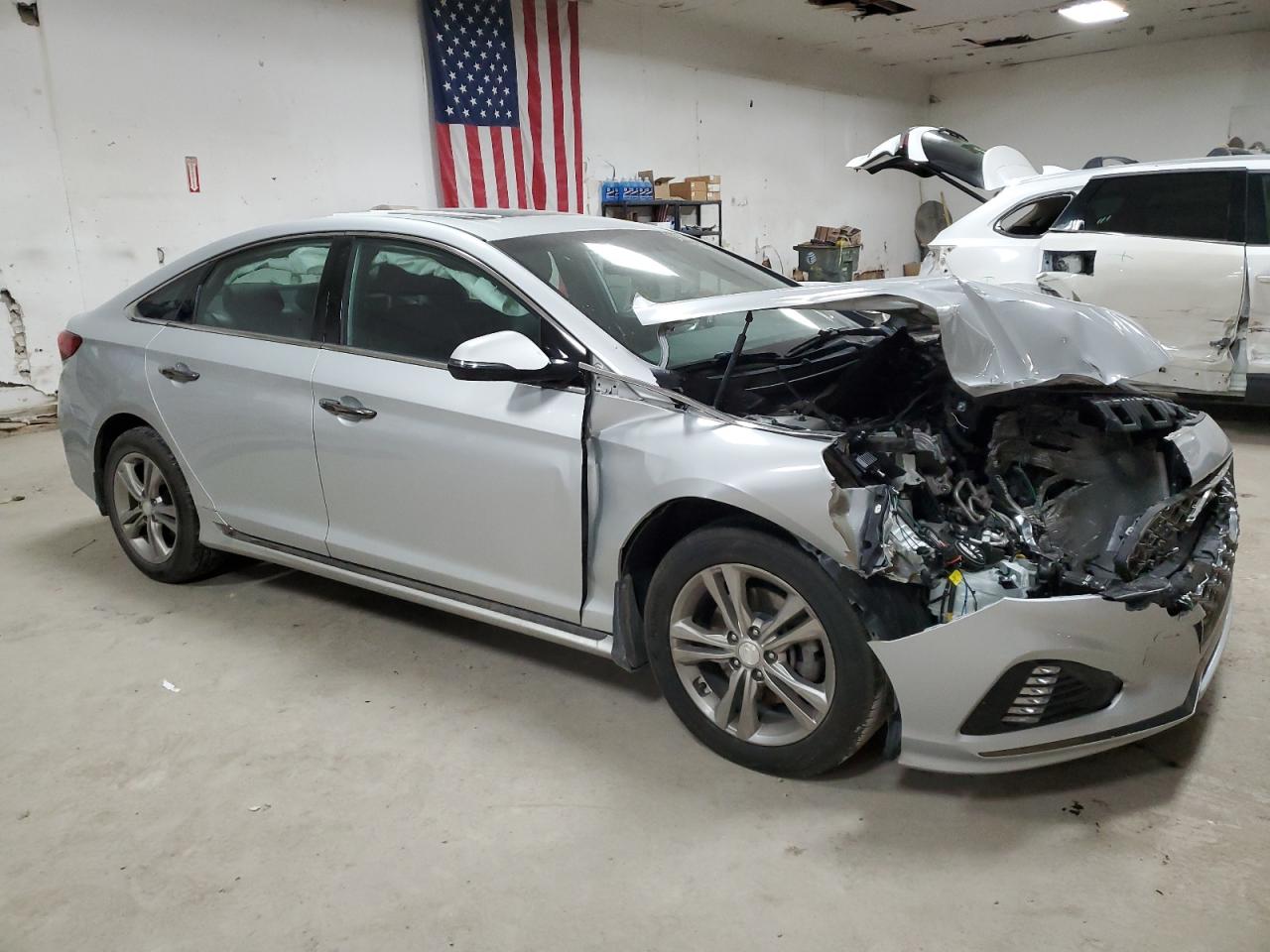 2019 Hyundai Sonata - Image 4