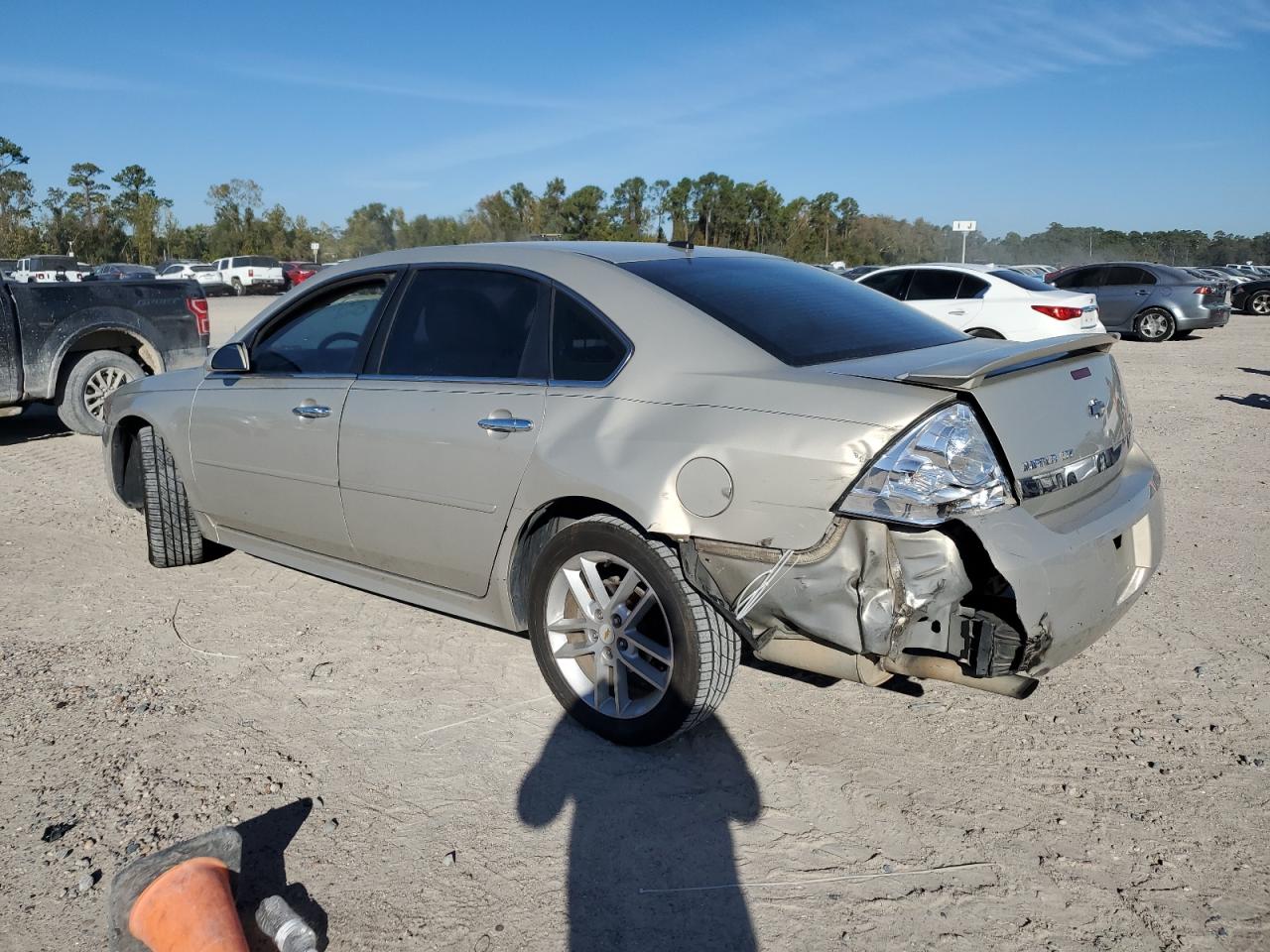 2011 Chevrolet Impala - Image 2