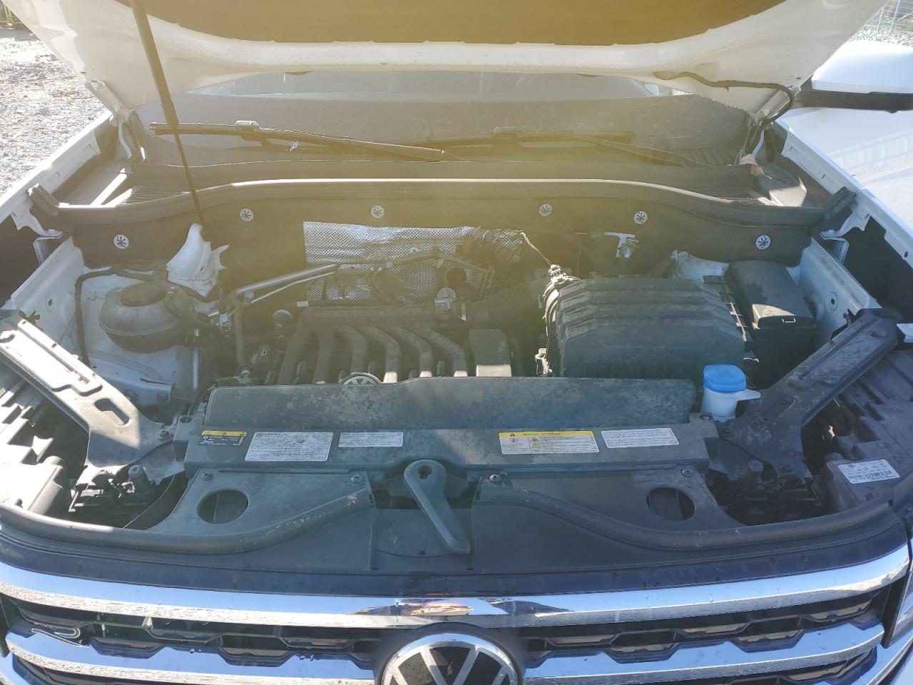 2021 Volkswagen Atlas - Image 12
