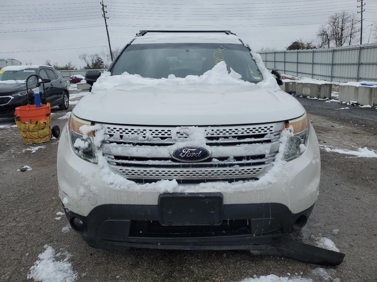 VIN 1FM5K8D85DGC68453 2013 FORD EXPLORER no.5