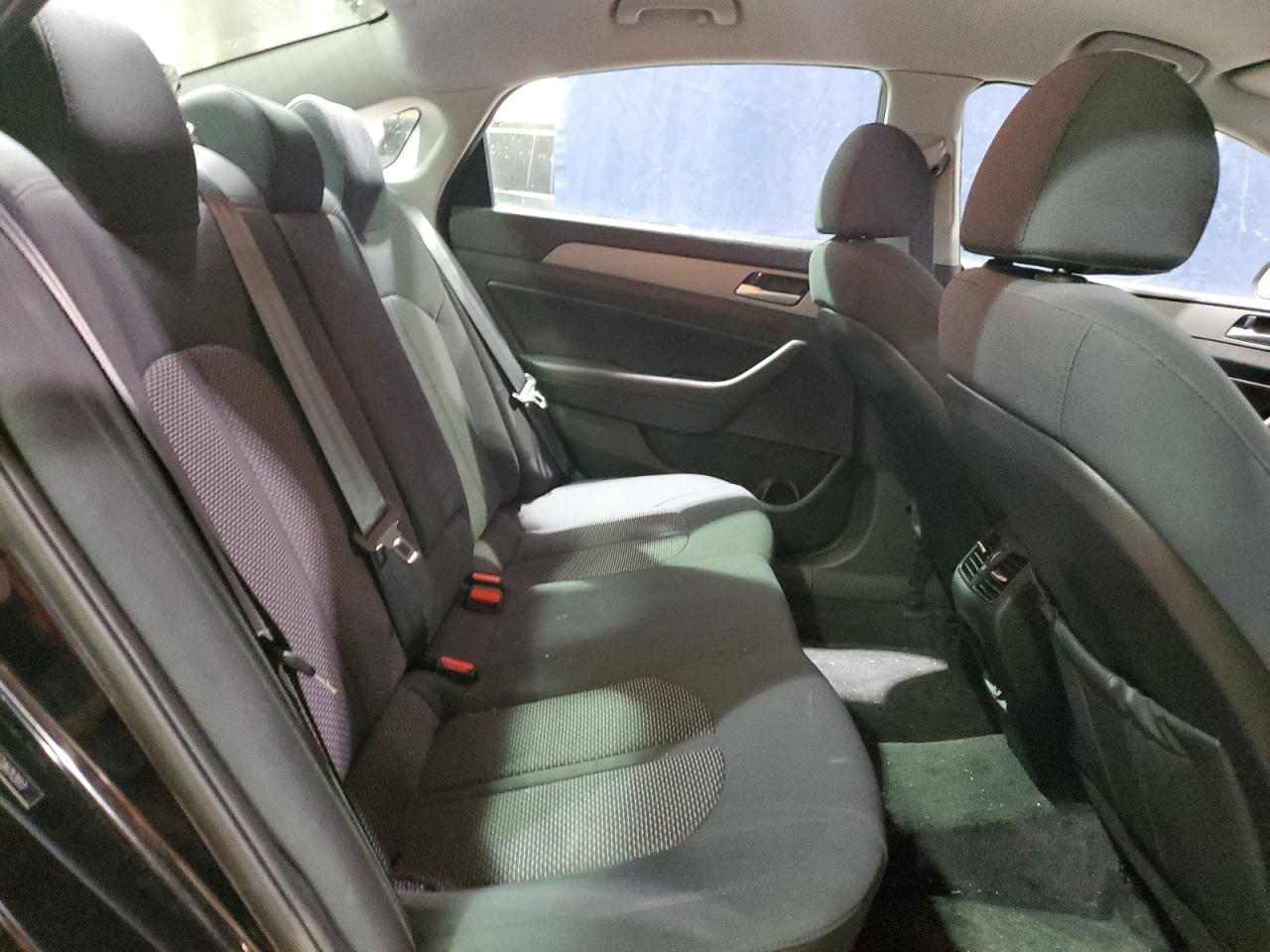 2018 Hyundai Sonata Sport VIN: 5NPE34AF7JH713117 Lot: 83311054